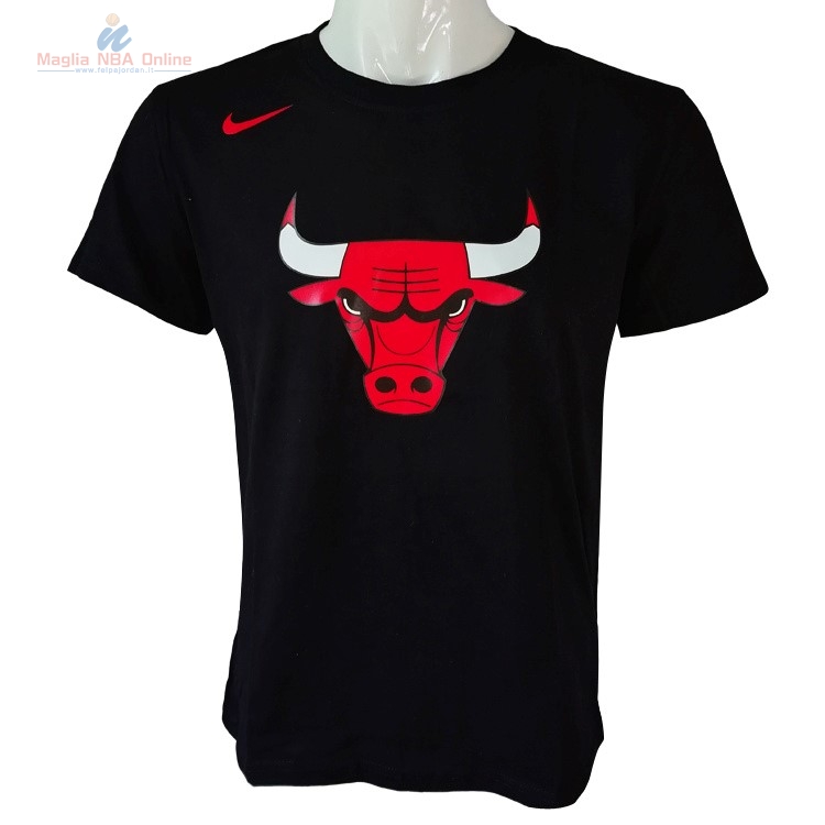 Acquista T-Shirt Chicago Bulls Nike Nero