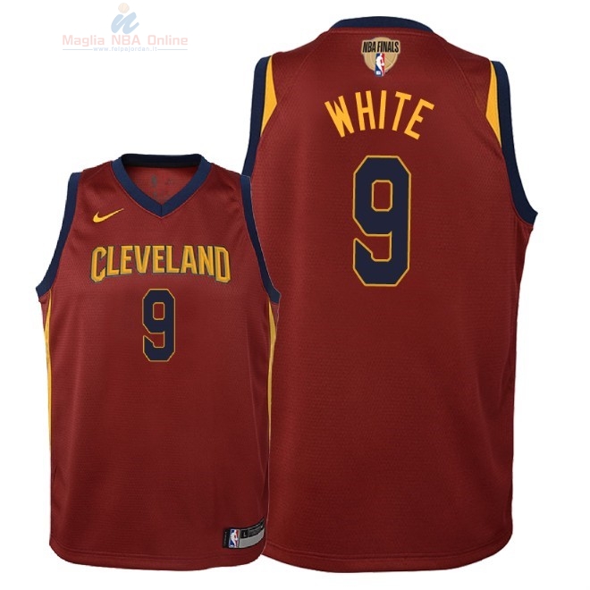 Acquista Maglia NBA Bambino Cleveland Cavaliers Finale Campioni 2018 #9 Okaro White Rosso Icon Patch