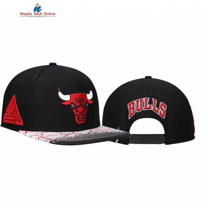 Cappelli Chicago Bulls Pro Standard x Pyramid Nero Throwback Acquista