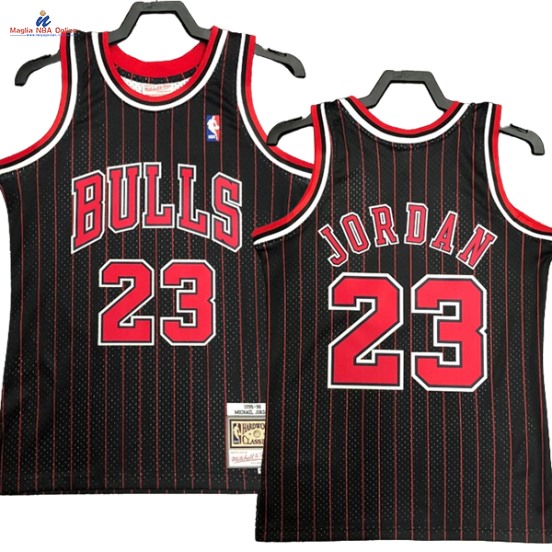 Acquista Maglia NBA Nike Chicago Bulls #23 Michael Jordan Nero Hardwood Classics 1995-96