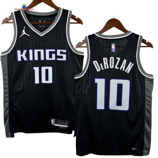 Acquista Maglia NBA Nike Sacramento Kings 10# DeMar DeRozan Nero Statement 2022-23