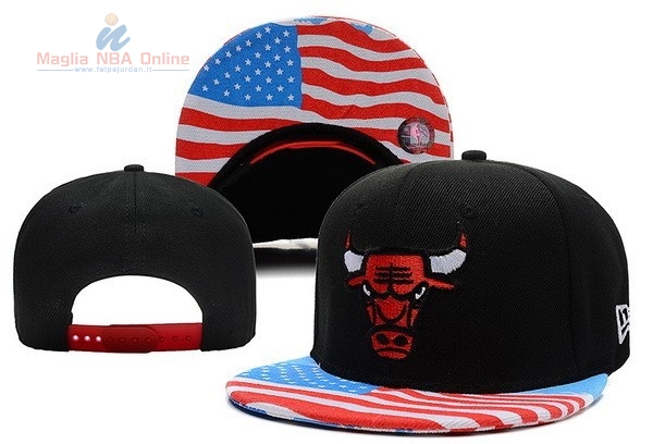 Acquista Cappelli 2016 Chicago Bulls USA Bandiera Nero