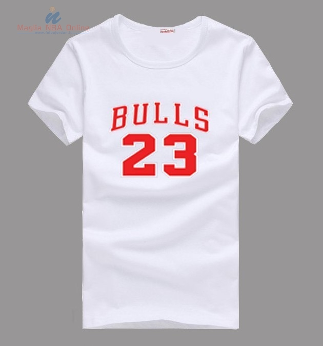 Acquista T-Shirt Chicago Bulls Jordan #23 Bianco