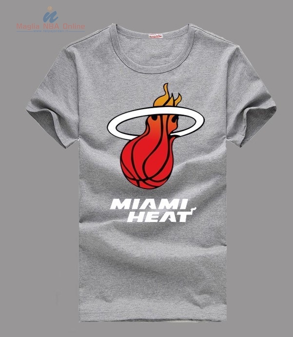 Acquista T-Shirt Miami Heat Grigio 001