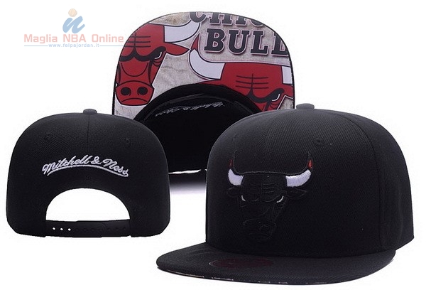 Acquista Cappelli 2017 Chicago Bulls Nero #01